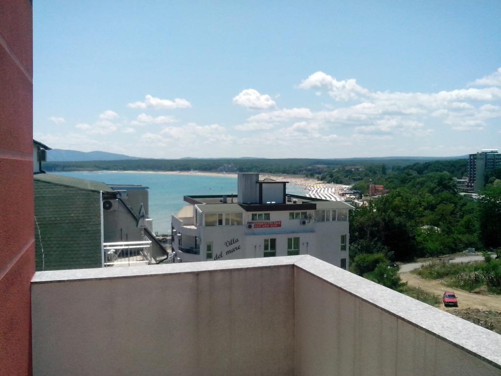 La Piazza Primorsko Rooms & Apartments Ngoại thất bức ảnh