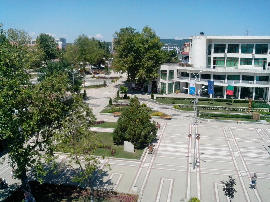 La Piazza Primorsko Rooms & Apartments Ngoại thất bức ảnh