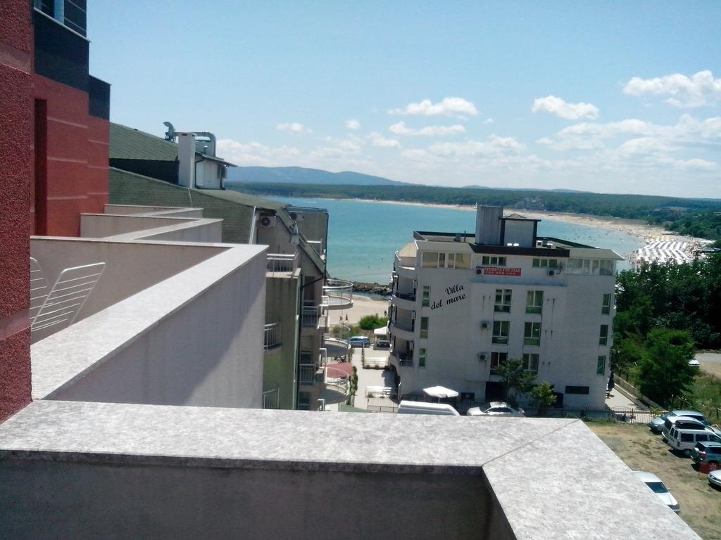 La Piazza Primorsko Rooms & Apartments Ngoại thất bức ảnh